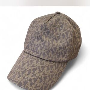Michael Kors Cap Excellent Conditon